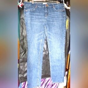 Aeropostale Bayla Skinny Jeans Size 17/18 Long